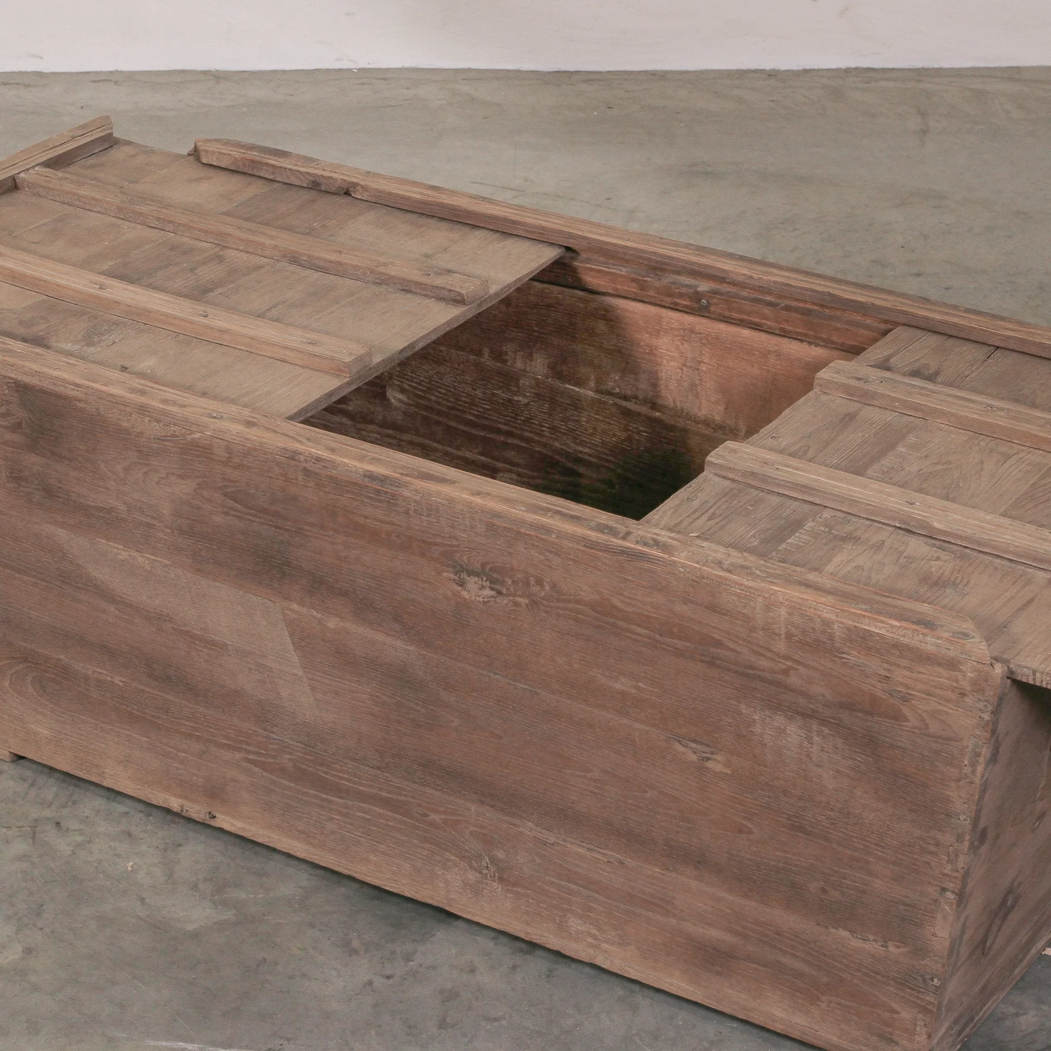 Antique Chinese Trunk - Image 4