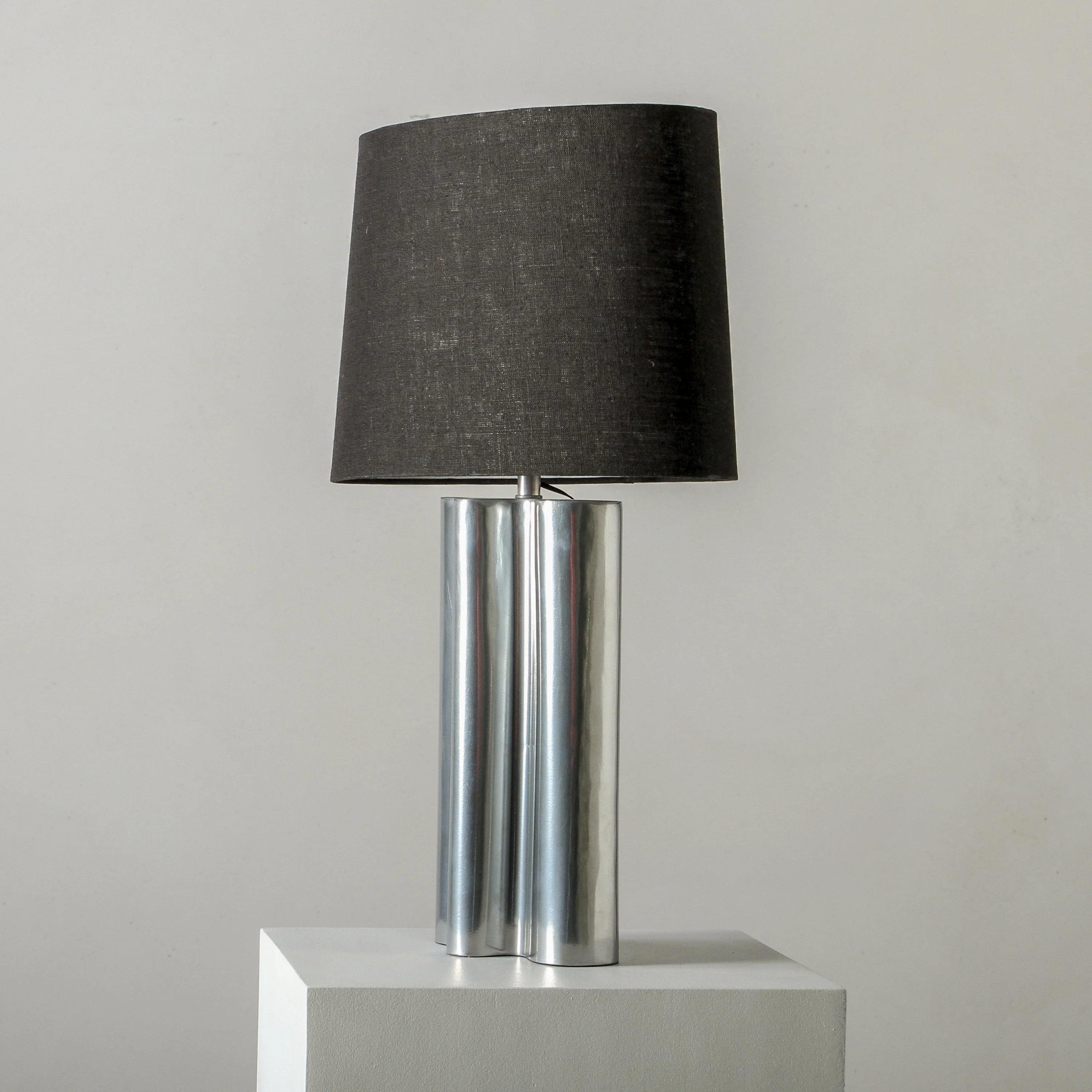 Gleam Table Lamp - Image 4