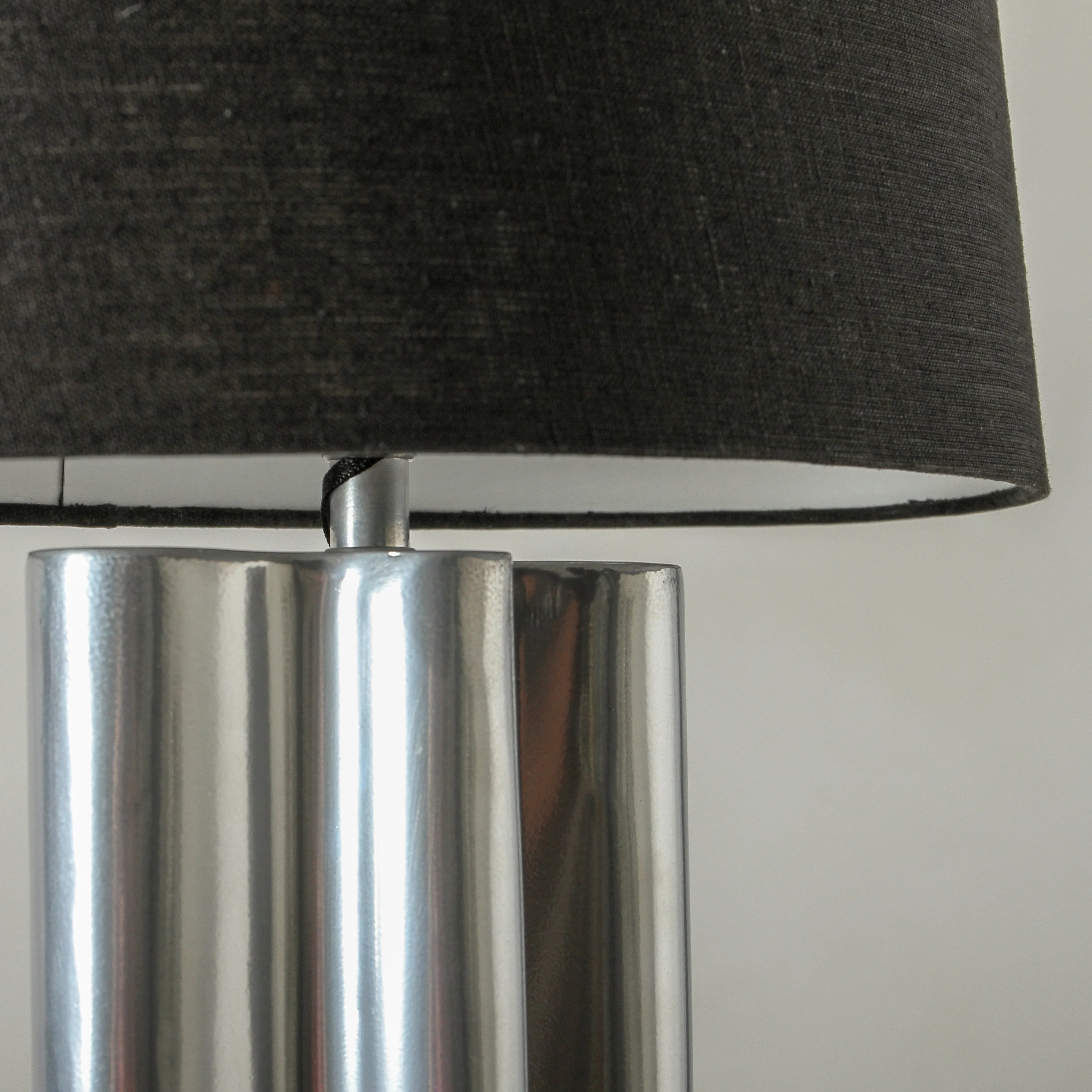 Gleam Table Lamp - Image 6