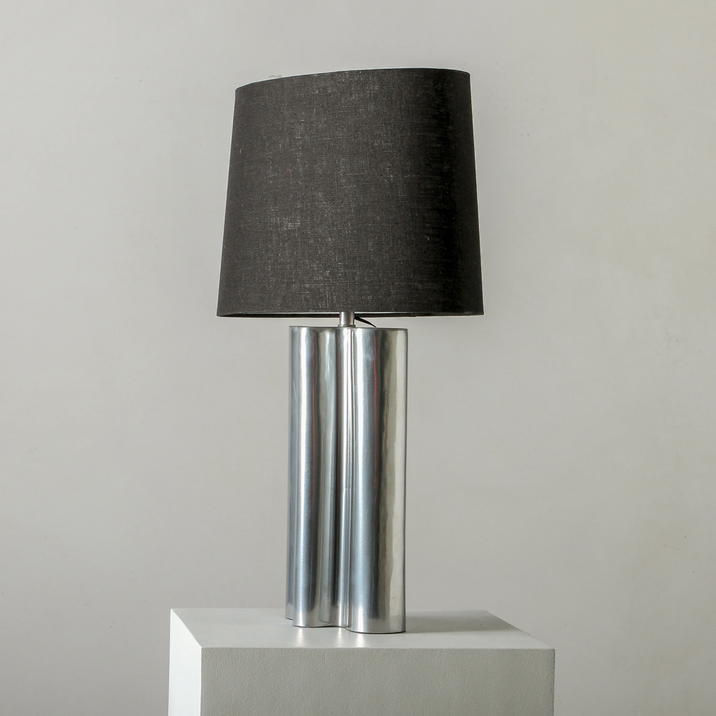 Gleam Table Lamp - Image 8