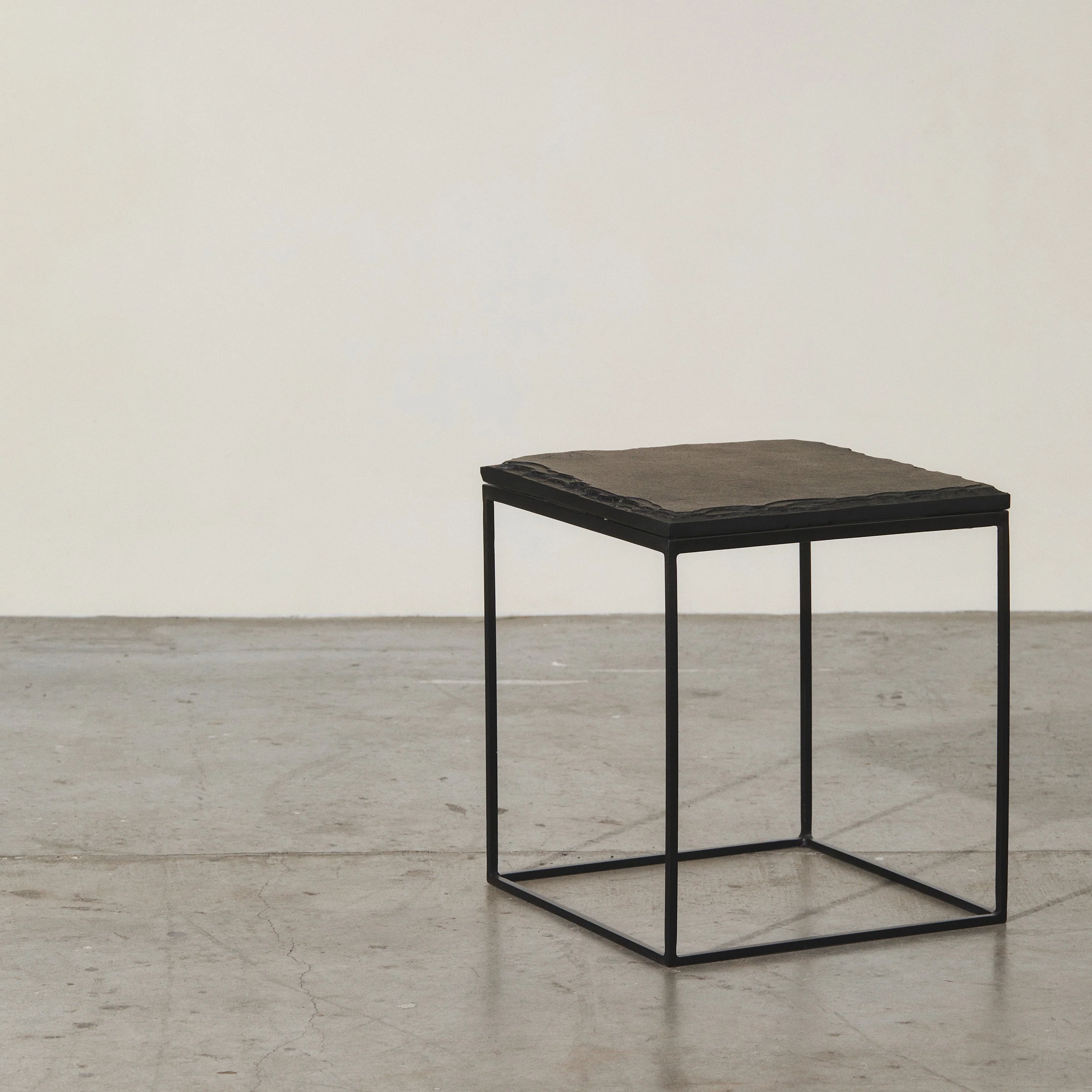 Jasper Nested Sidetables - Image 9